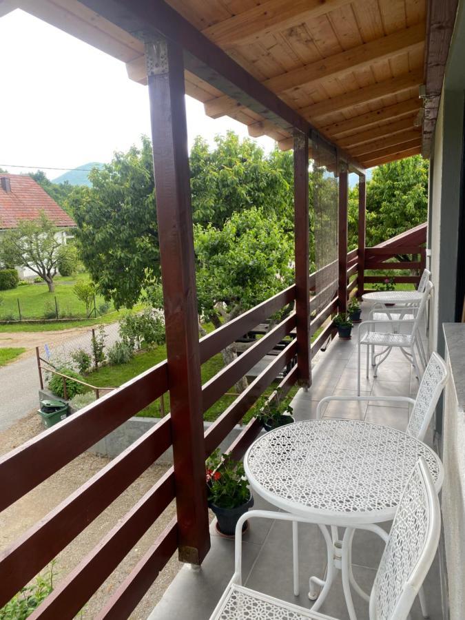 Apartman Laura Смолянац Экстерьер фото